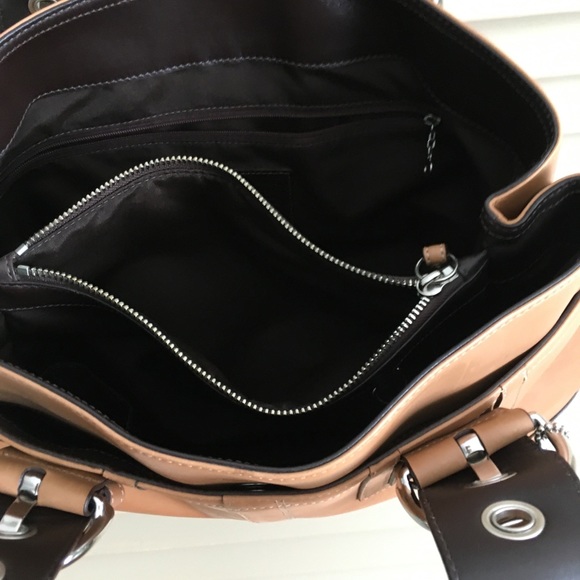 Coach Handbag - Picture 1 of 2